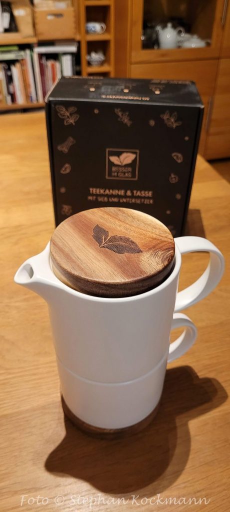 Teekanne und Tasse im Set von Besser im Glas