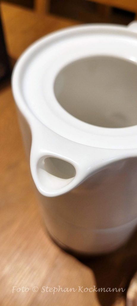 Teekanne und Tasse im Set von Besser im Glas