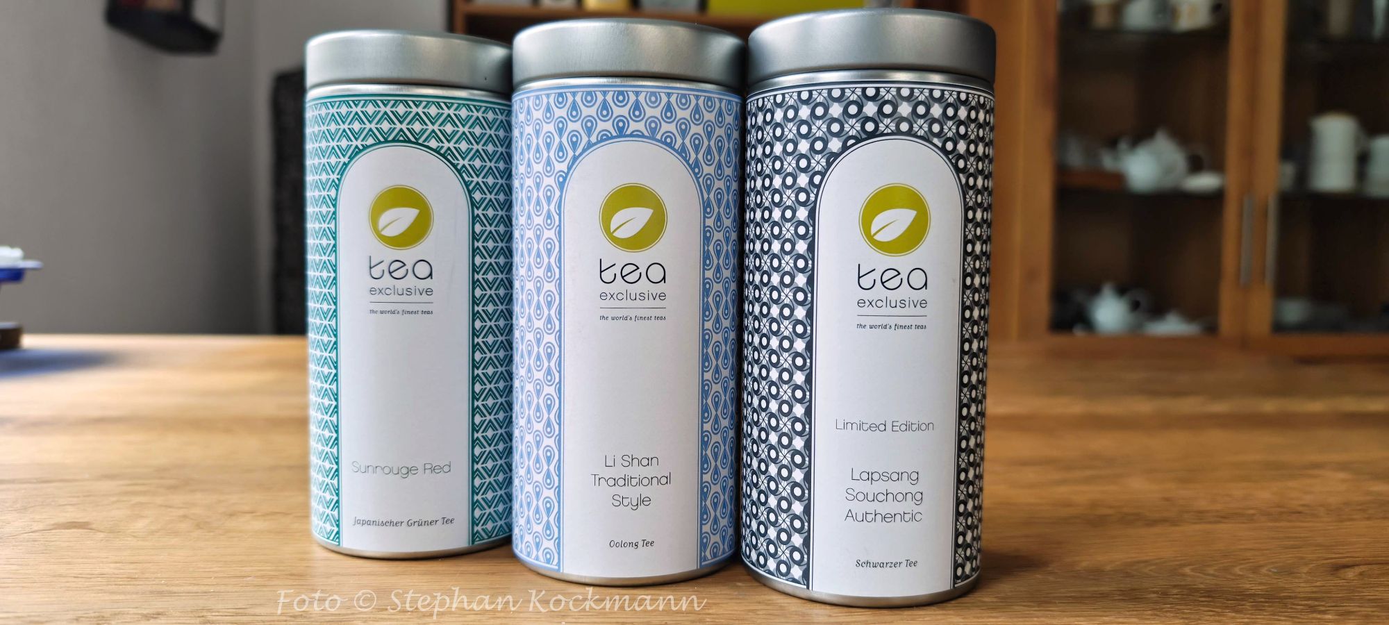 3 Tee-"Geheimtipps" von tea exclusive Die drei Tee-"Geheimtipps" von Tea Exclusive: Ein "roter" Grüntee, ein klassischer Oolong und ein besonderer Rauchtee.