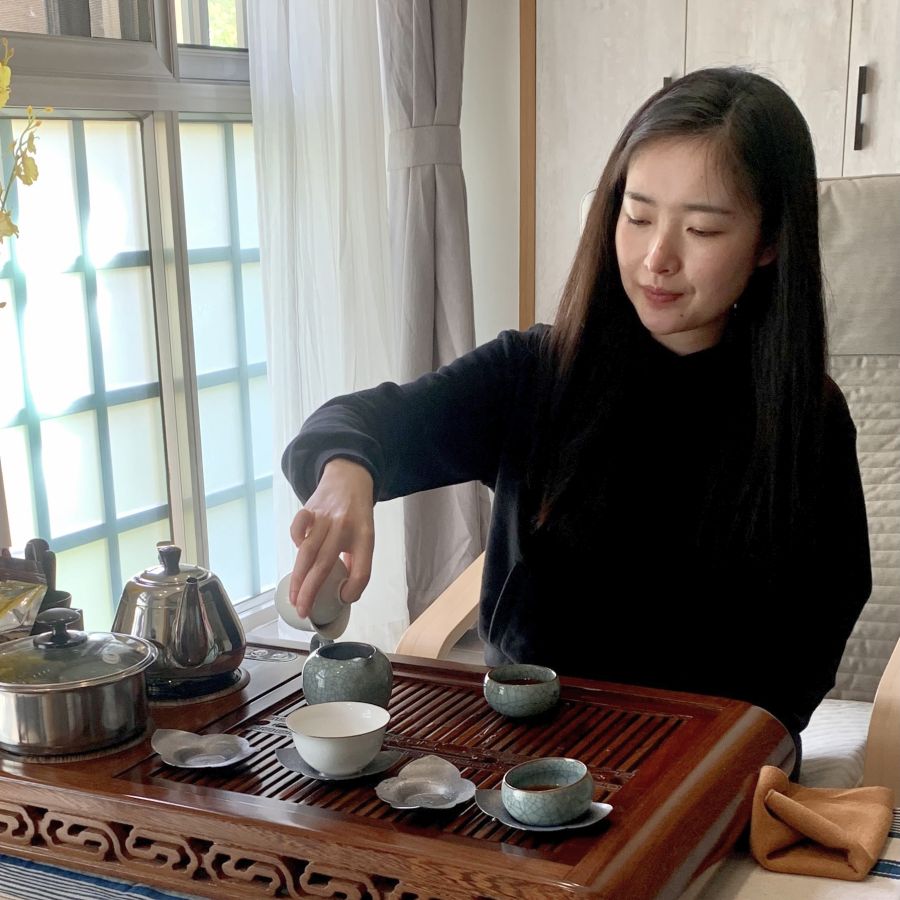Beixi Jia von MIND VACATIONS - Teestunde in Chengdu in der Teeecke des Vaters - Foto © Beixi Jia/Julian Stodt Beixi Jia von MIND VACATIONS - Foto © Beixi Jia/Julian Stodt
